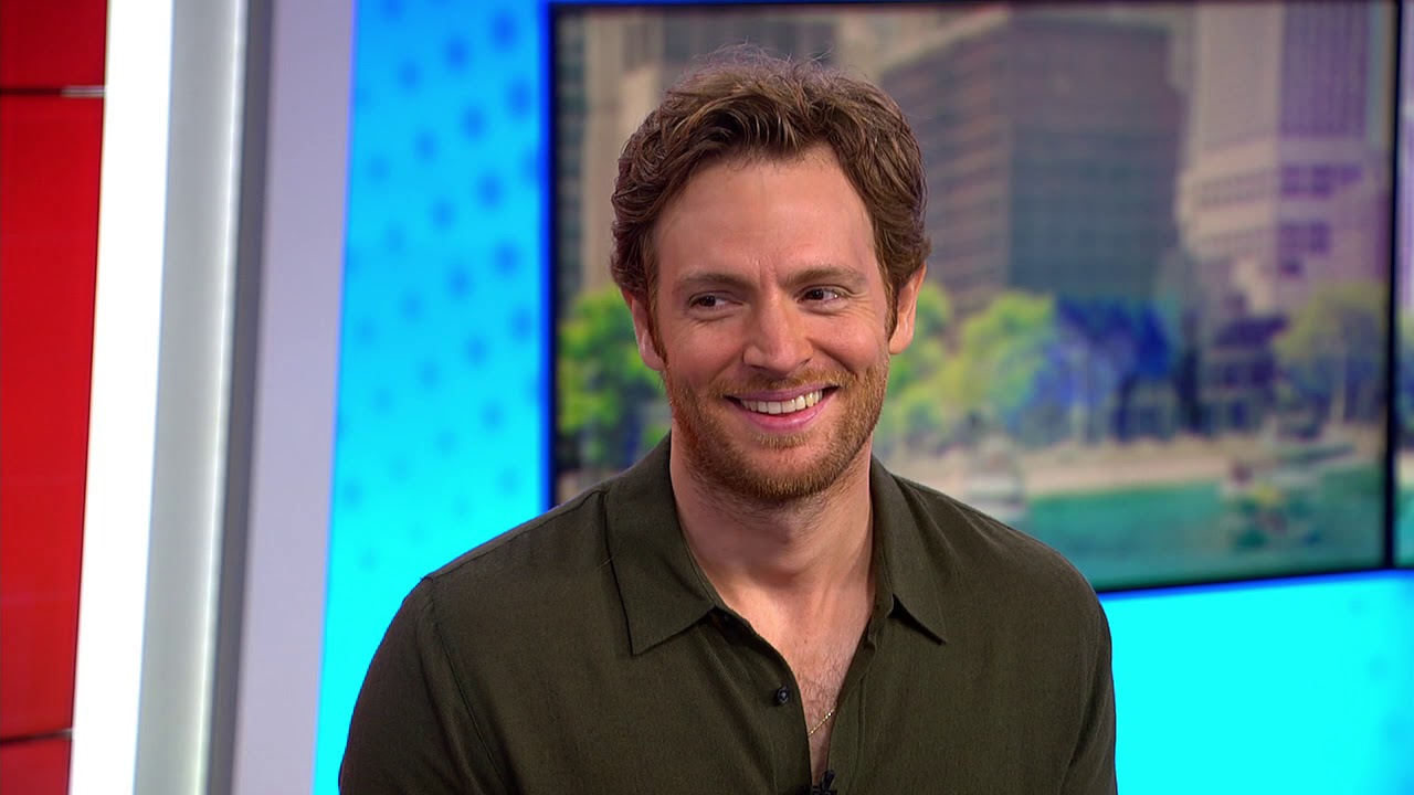 Nick Gehlfuss (Will Halstead From Chicago Mad) Biography [2022]: Age, Height, Net Worth, Wife, Brother, Career, and Family